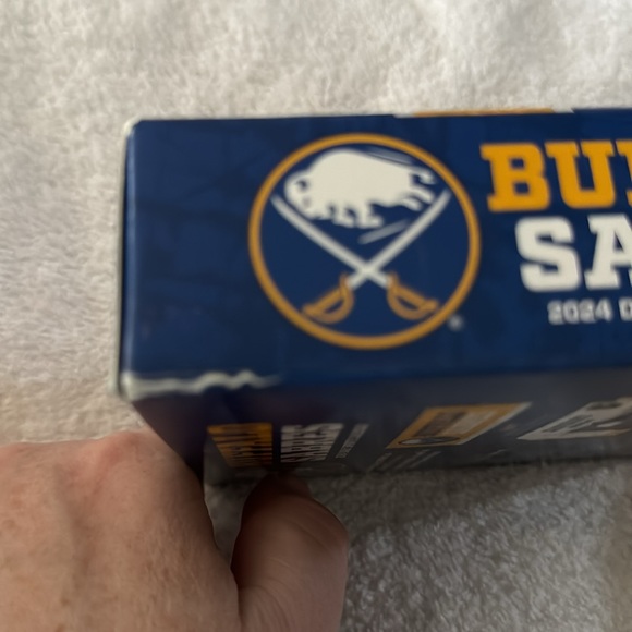 2024 Buffalo Sabres Daily Sports Calendar New in Box - Picture 3 of 4